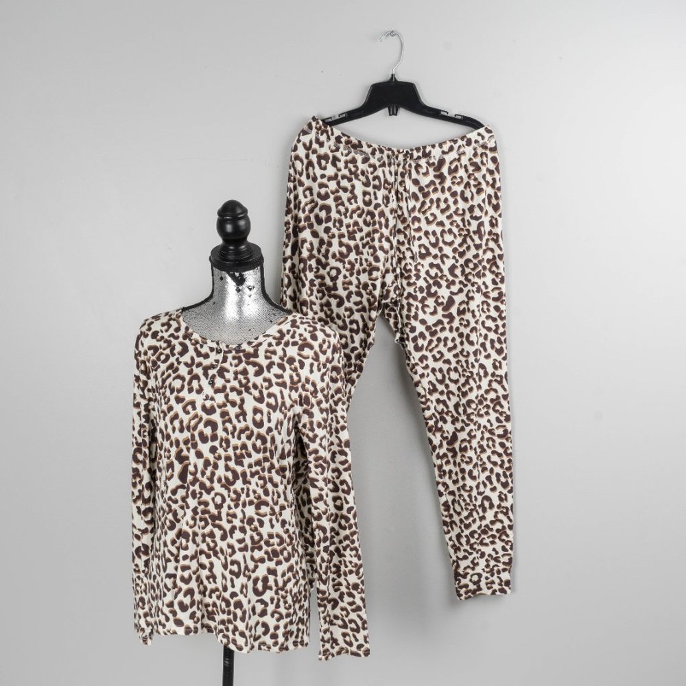 NWT Brown Leopard Henley Pajama Set - large